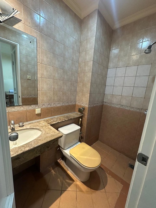 Town House Puri Marina Ancol Fully Furnished