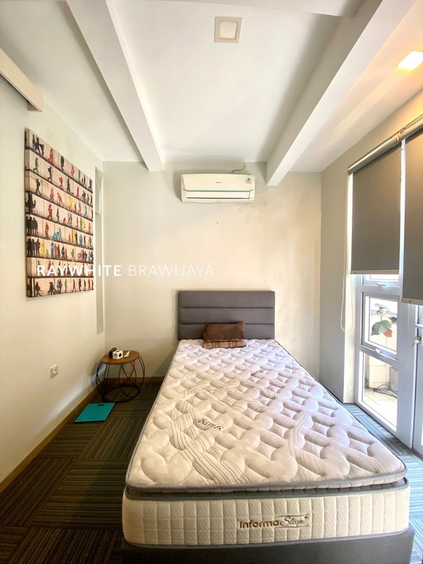 Rumah Siap Huni Lingkungan Tenang Area Cilandak