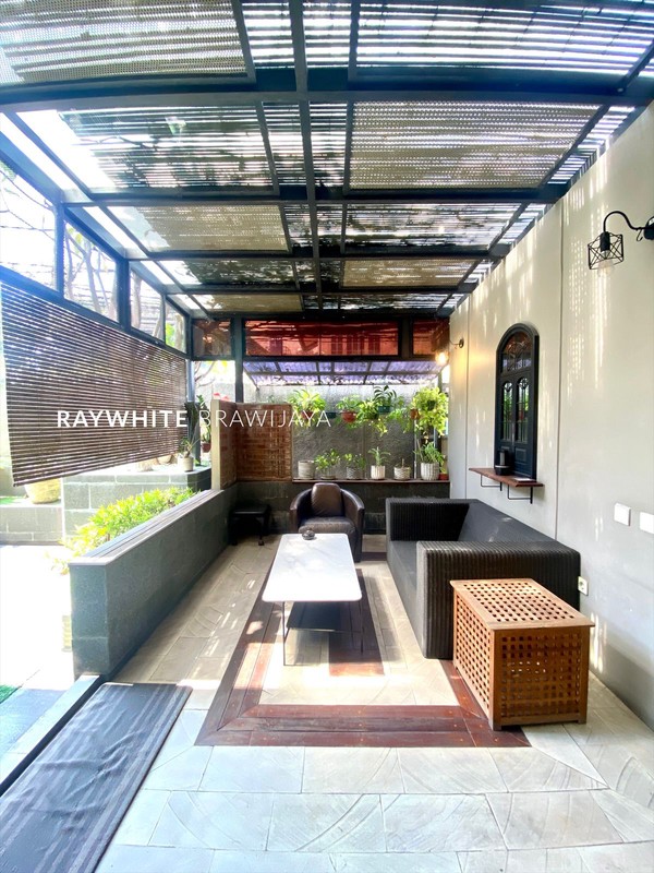 Rumah Siap Huni Lingkungan Tenang Area Cilandak