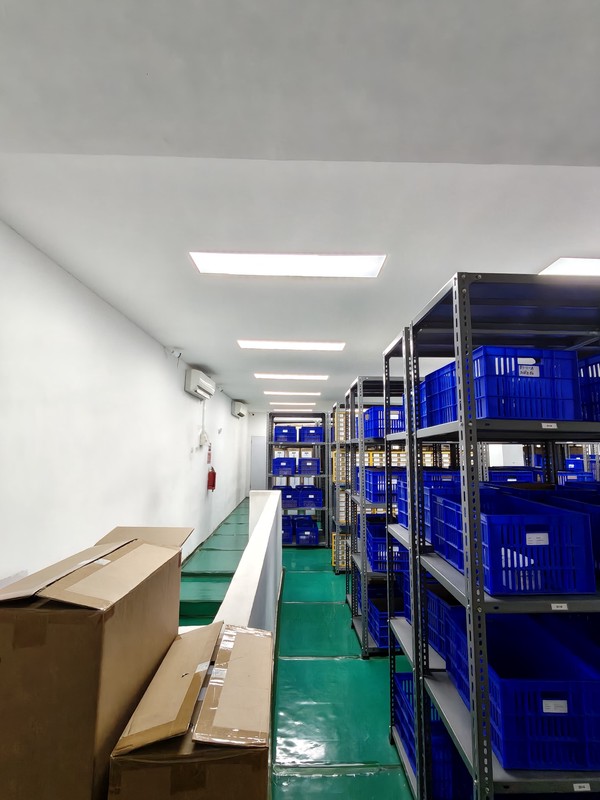 Dijual  Ruko 4 Lantai di Komplek Roxy Mas, Jakarta Pusat