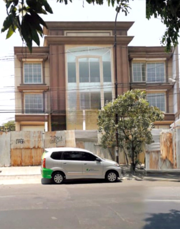 Dijual 800 m2 Gedung Raya Jemursari Surabaya Timur - Gedung Baru Gress 3 Lantai Hadap Nol Jalan Raya Bonus Unit Lift ,Unit Ac, Lampu, Parkiran Mobil Luas Komersial Area cocok buat segala Usaha, Bank, 