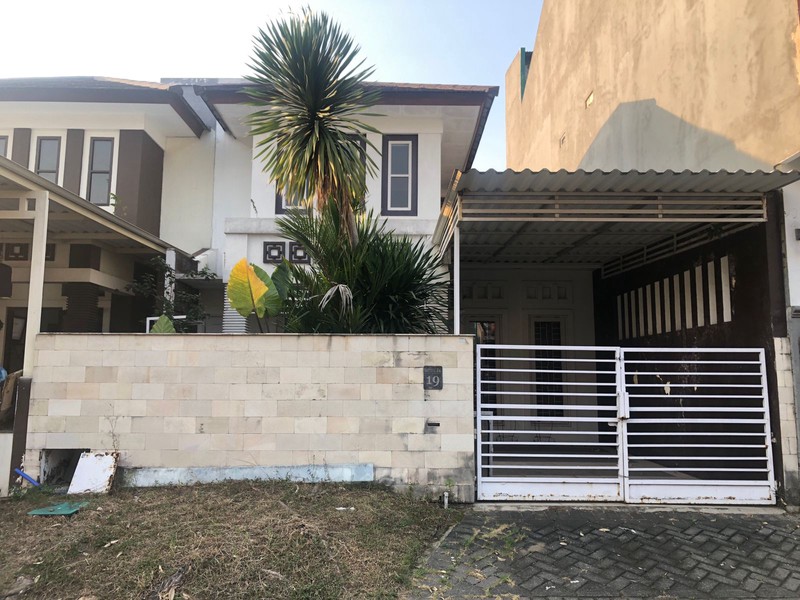 Rumah SHM Puri Surya Jaya Turun Harga 900 Juta