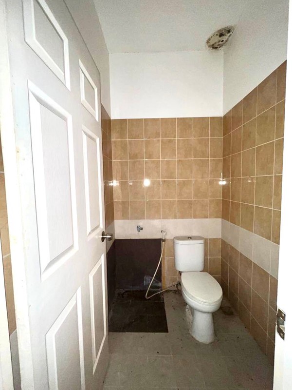 Rumah SHM Puri Surya Jaya Turun Harga 900 Juta