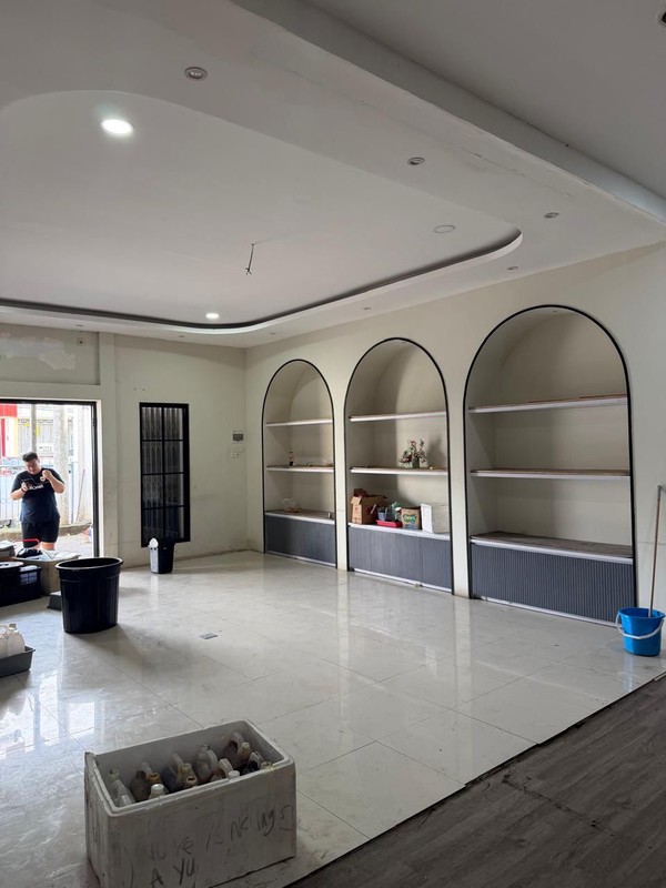 DISEWAKAN RUKO/GUDANG/BANGUNAN KOMERSIL NOL JALAN RAYA LONTAR SURABAYA