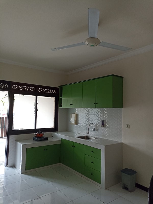 Dijual Rumah cantik dan rapi 1 lantai di Pondok Chandra Taman Sidoarjo