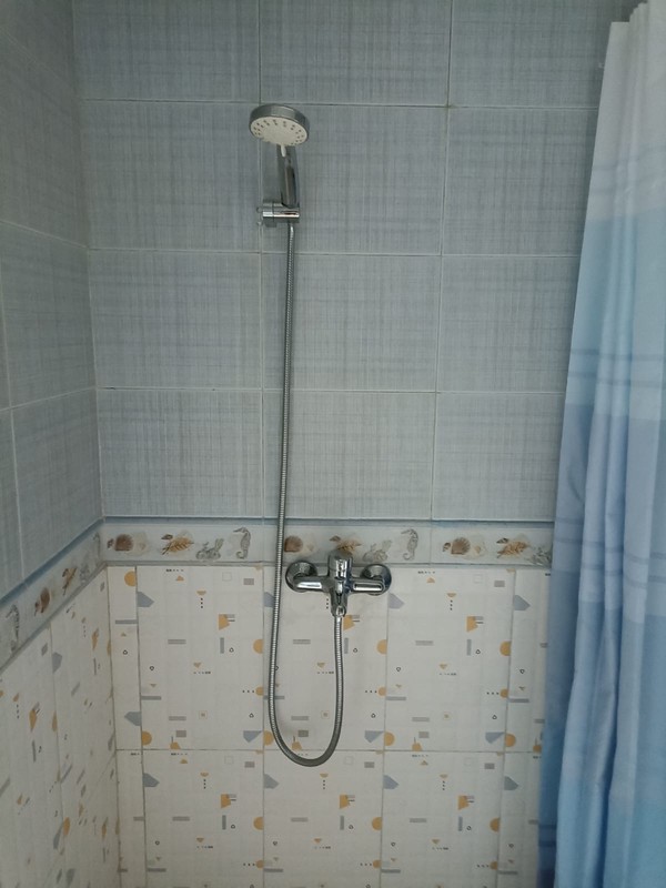 Dijual Rumah cantik dan rapi 1 lantai di Pondok Chandra Taman Sidoarjo