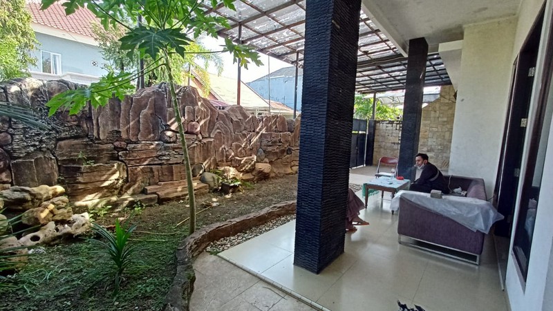 Rumah Hook SHM Babatan Pratama Wiyung Surabaya