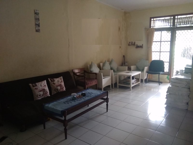 Rumah 1 lantai, lokasi strategis dekat ST. Sudimara