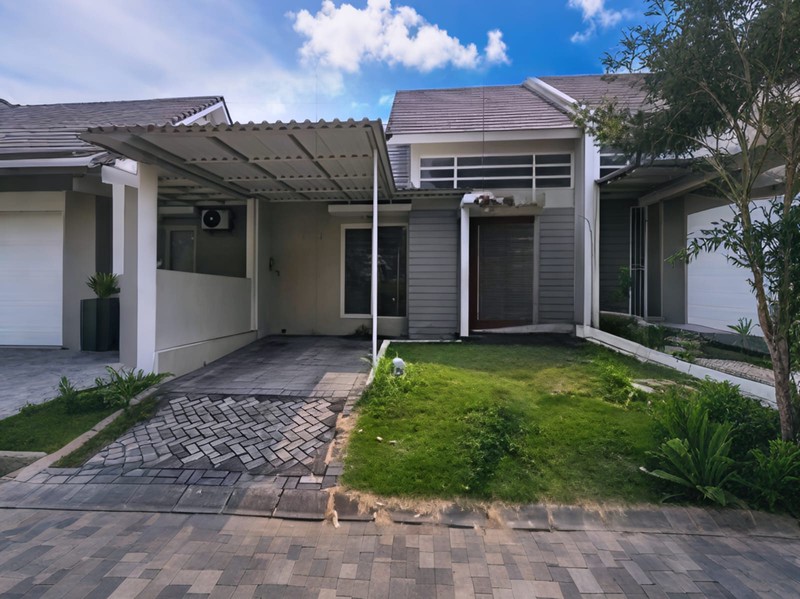 Dijual Rumah Siap Huni Citraland Utara Surabaya Barat - Cluster Palma Classica Full Renovasi Granite Tile Gani Marble, Harga 1,6M Nego  