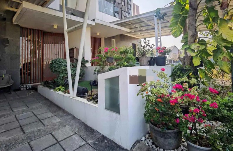 Jual Rumah Royal Residence Surabaya Barat