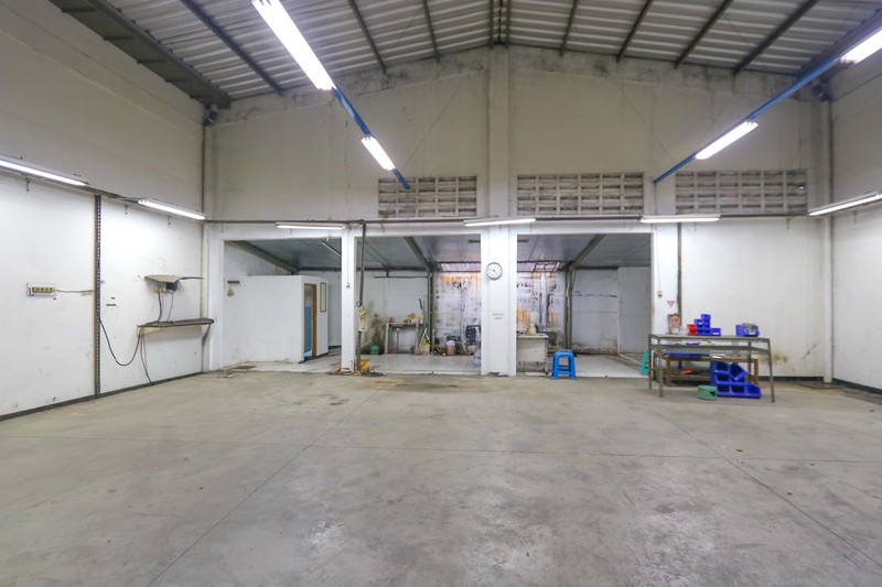 Gudang di Jababeka Cikarang Utara, Bekasi, Akses mudah Tol Cibatu