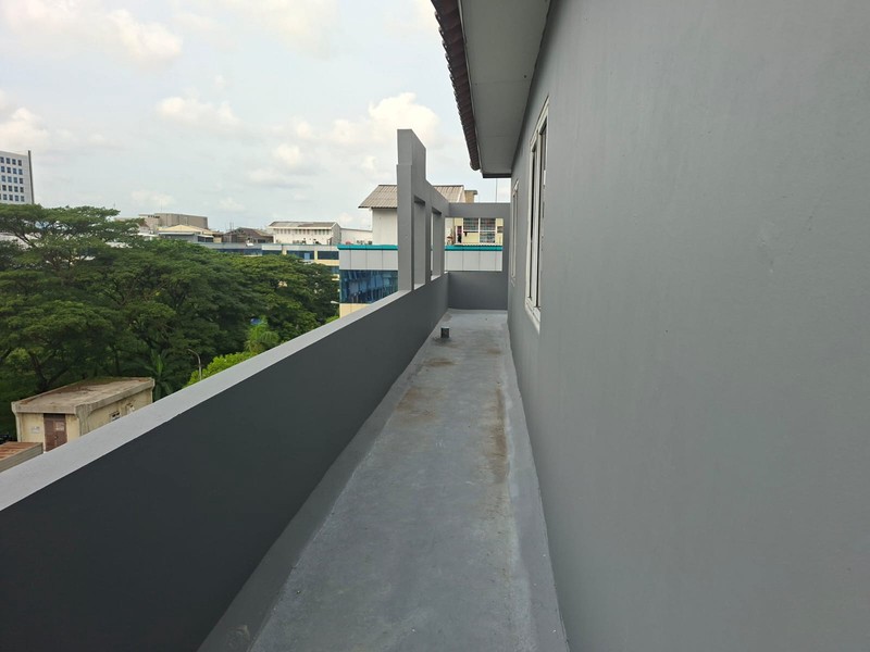 Ruko Gandeng Bukit Gading Indah, Kelapa Gading 
 Ukuran 10x17m (170 m2)