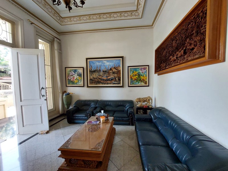 Termurah! Butuh Cepat Laku Dharmahusada Indah Siap Huni Classic Mewah 