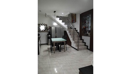 Rumah Hoek Perumahan Puri Intan , Mandolin, Kelapa Gading