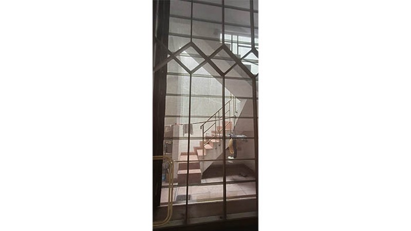 Rumah Jl Kebon Kacang, Tanah Abang