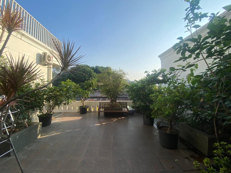 2 Rumah Kost  Eksklusif dalam 1 Lokasi Taman Mini Jakarta Timur