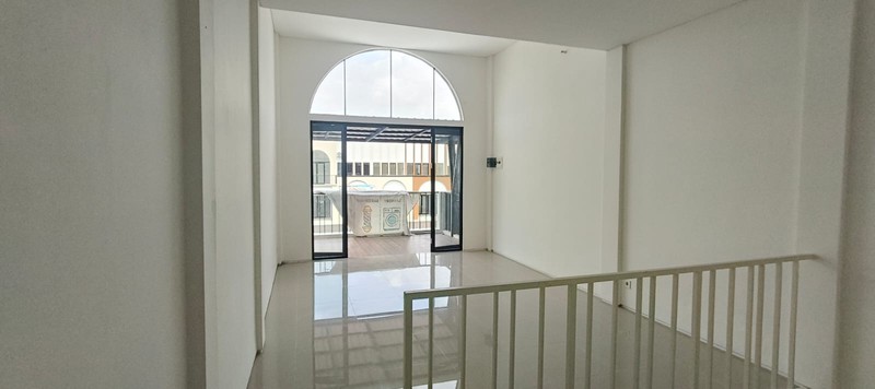 Jual 2 Ruko Jejer Citraland Kedamean Gresik 