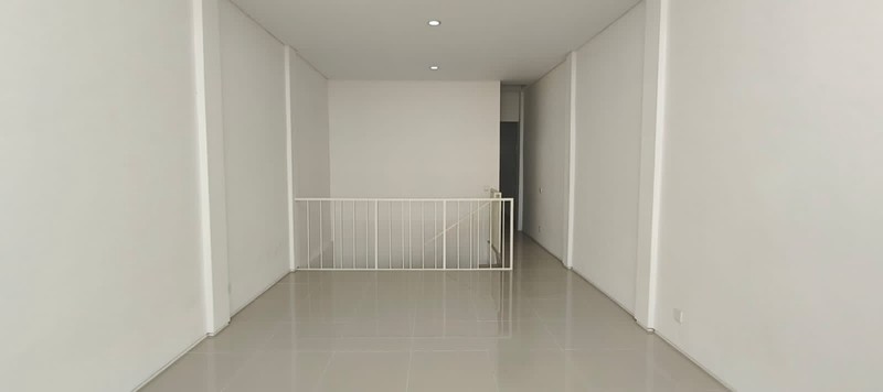 Jual 2 Ruko Jejer Citraland Kedamean Gresik 