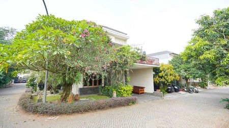 Rumah Classic Modern Hook Grand Cibubur Country - Kayu Jati Mewah  Siap Huni