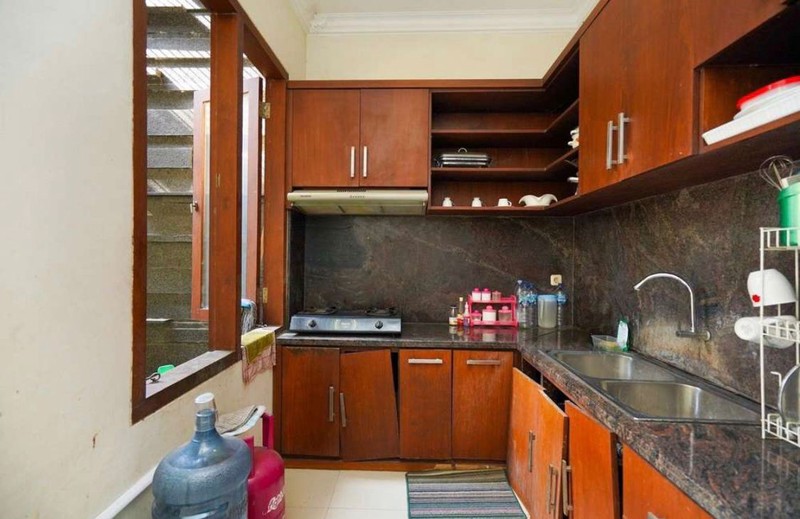 Rumah Classic Modern Hook Grand Cibubur Country - Kayu Jati Mewah  Siap Huni