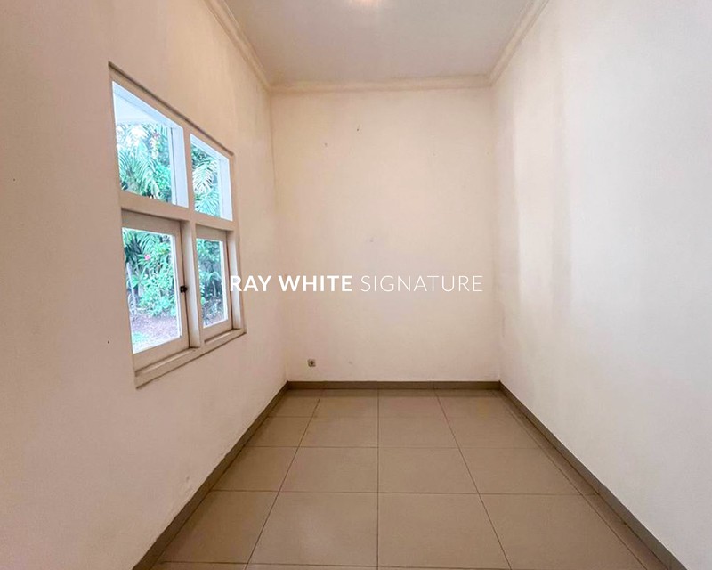 Rumah 2 Kavling di Jl Cipete IX Lokasi Bagus