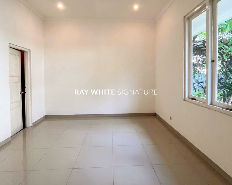 Rumah 2 Kavling di Jl Cipete IX Lokasi Bagus