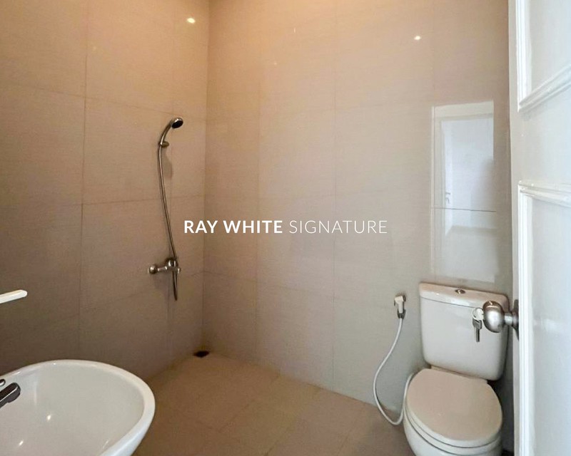 Rumah 2 Kavling di Jl Cipete IX Lokasi Bagus