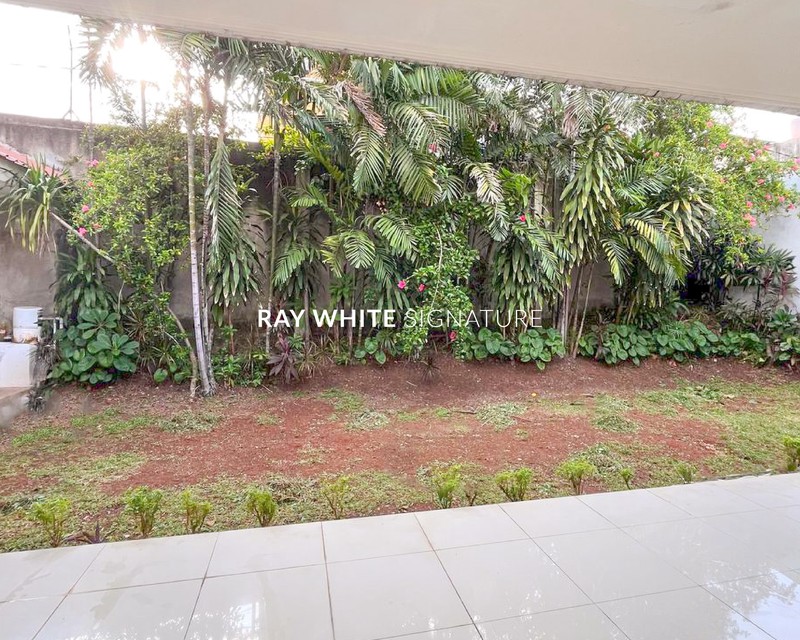 Rumah 2 Kavling di Jl Cipete IX Lokasi Bagus