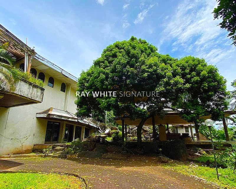 Rumah Klasik dengan Lokasi Strategis di Jl. Bangka Raya Cocok Untuk Bisnis