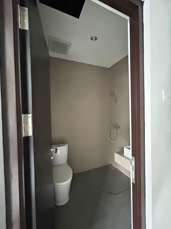 Rumah Siap Huni di Cimanggis Golf Estate, Akses pintu tol Cimanggis