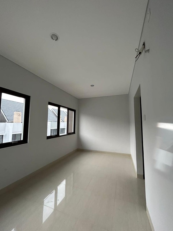 Rumah Siap Huni di Cimanggis Golf Estate, Akses pintu tol Cimanggis