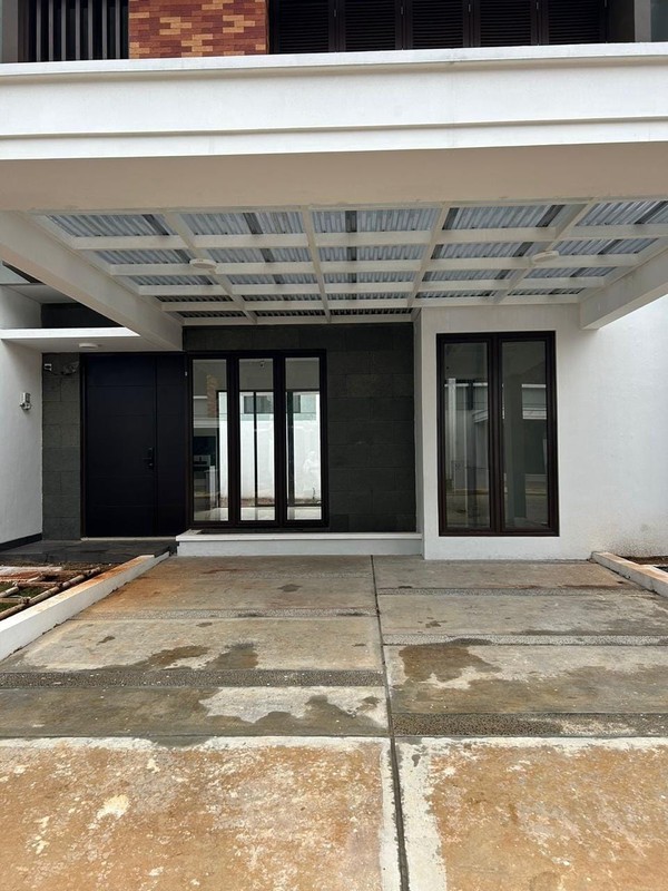 Rumah Siap Huni di Cimanggis Golf Estate, Akses pintu tol Cimanggis