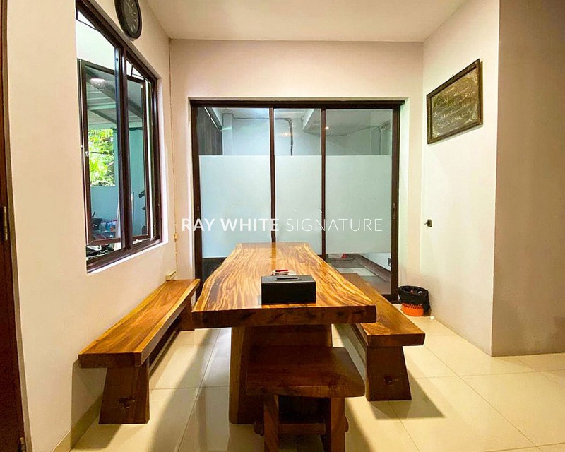 Rumah Cocok Untuk Kos di Jl Intan Cilandak Jakarta Selatan