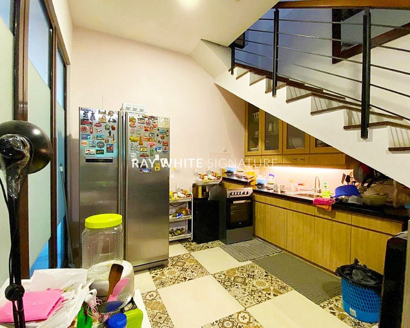 Rumah Cocok Untuk Kos di Jl Intan Cilandak Jakarta Selatan