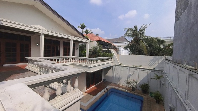 Rumah Jl Sekolah Duta, Pondok Indah, Jakarta Selatan