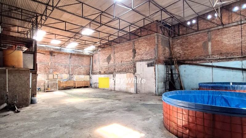 Gudang di Lokasi Strategis Mainroad Ahmad Yani Kota Bandung