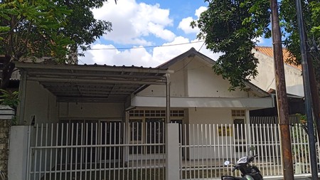 Rumah Disewa jemursari Wonocolo Surabaya