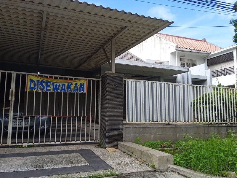 Disewa Rumah Jalan Porong Wonokromo Surabaya