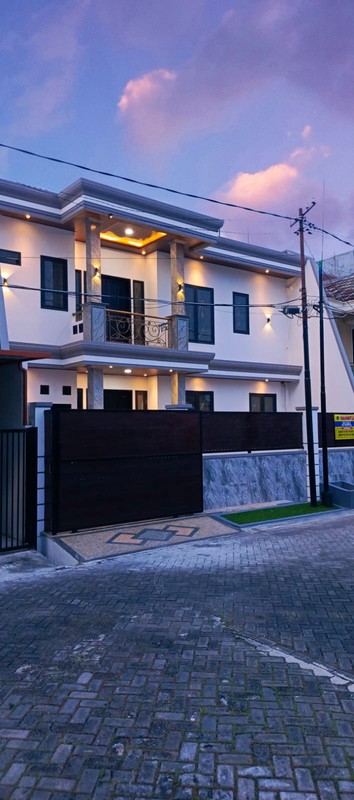 Dijual Rumah Manyar Kertoadi Mulyorejo Surabaya
