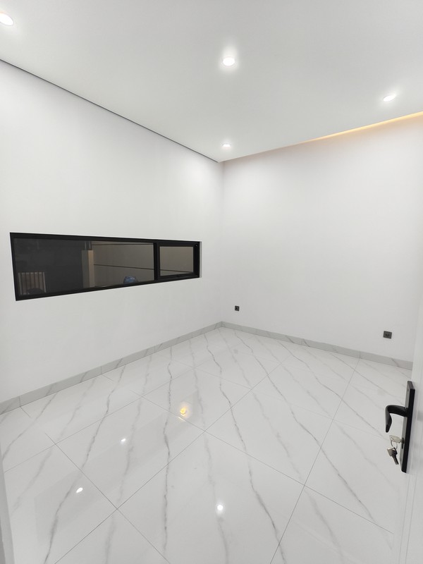 Brand New House di Griya Loka BSD City, jalan kaki ke Santa Ursula
