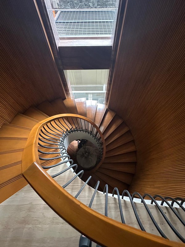 Rumah Bagus Siap Huni Asri di Metro Kencana, Pondok Indah, Jakarta Selatan