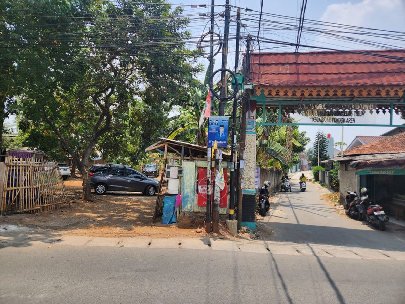 Dijual Kavling Hoek Strategis Pondok Aren 1432 m² - Luas, Akses Mudah, Harga Nego!