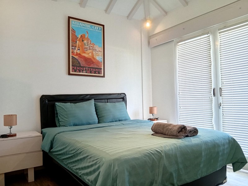 RARE 41 YEAR LEASE until 2067! Modern Industrial 4 Bedrooms Dual-Unit Estate in Prime Sanur