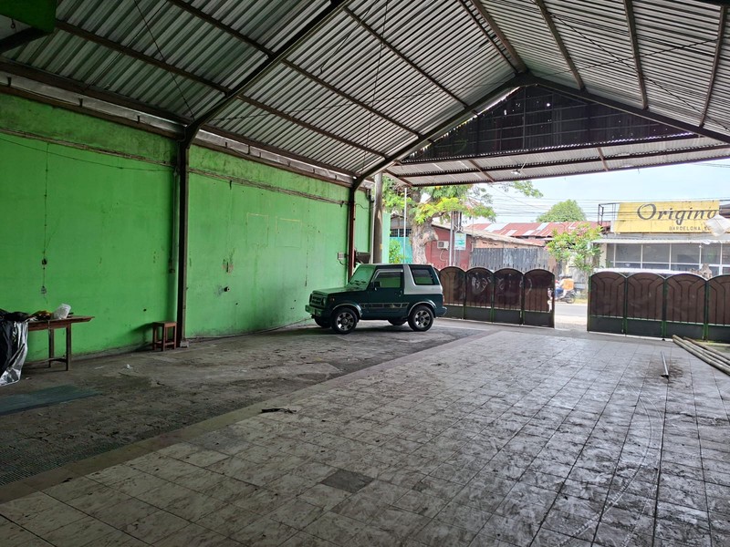 Disewakan Gudang Luas Jalan Imogiri Barat KM 5 Akses Strategis Dekat Ring Road, Solusi Logistik Bisnis Anda, Banguntirto, Sewon, Bantul