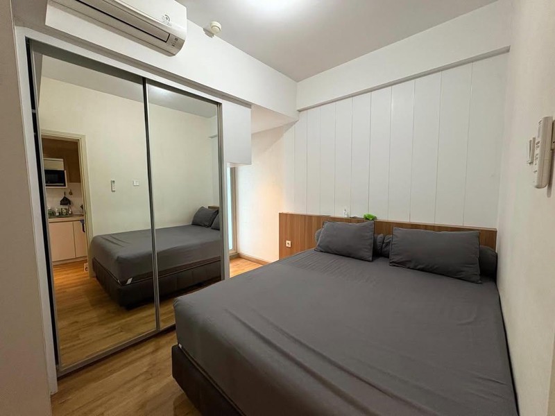 MURAH Rp.900 Juta-an Dijual Apartemen Anderson Pakuwon Mall Tipe 2 Bedroom Full Furnished Lantai 23 Best View Kota