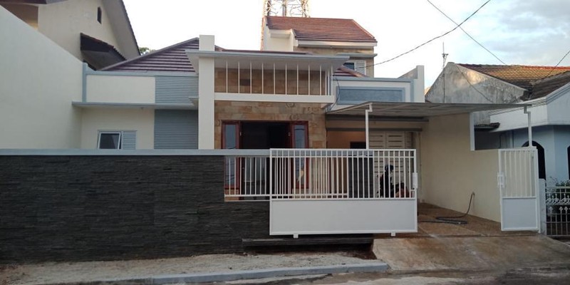 RUMAH ASRI SIAP HUNI DI PAMULANG Di PERUMAHAN