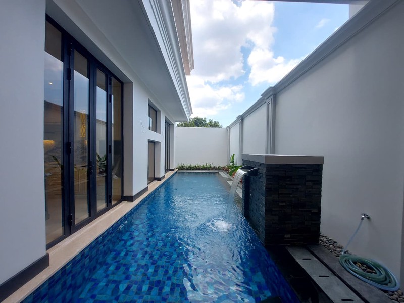 Rumah Mewah Brand New Design American Classic di Cipete, Cilandak