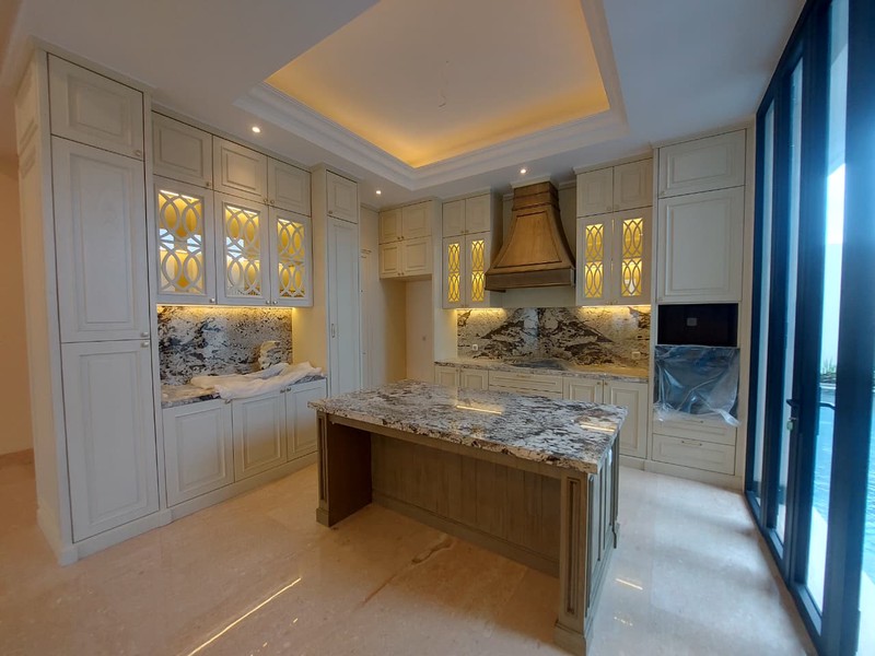 Rumah Mewah Brand New Design American Classic di Cipete, Cilandak