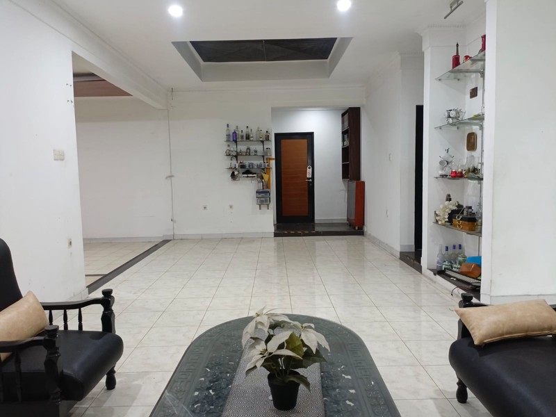 Rumah Nyaman Lokasi Strategis di Cipete, Cilandak