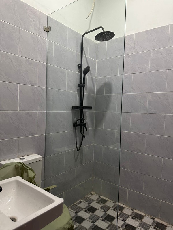 Rumah Brand New disewa di Bona Indah, strategis dan aman